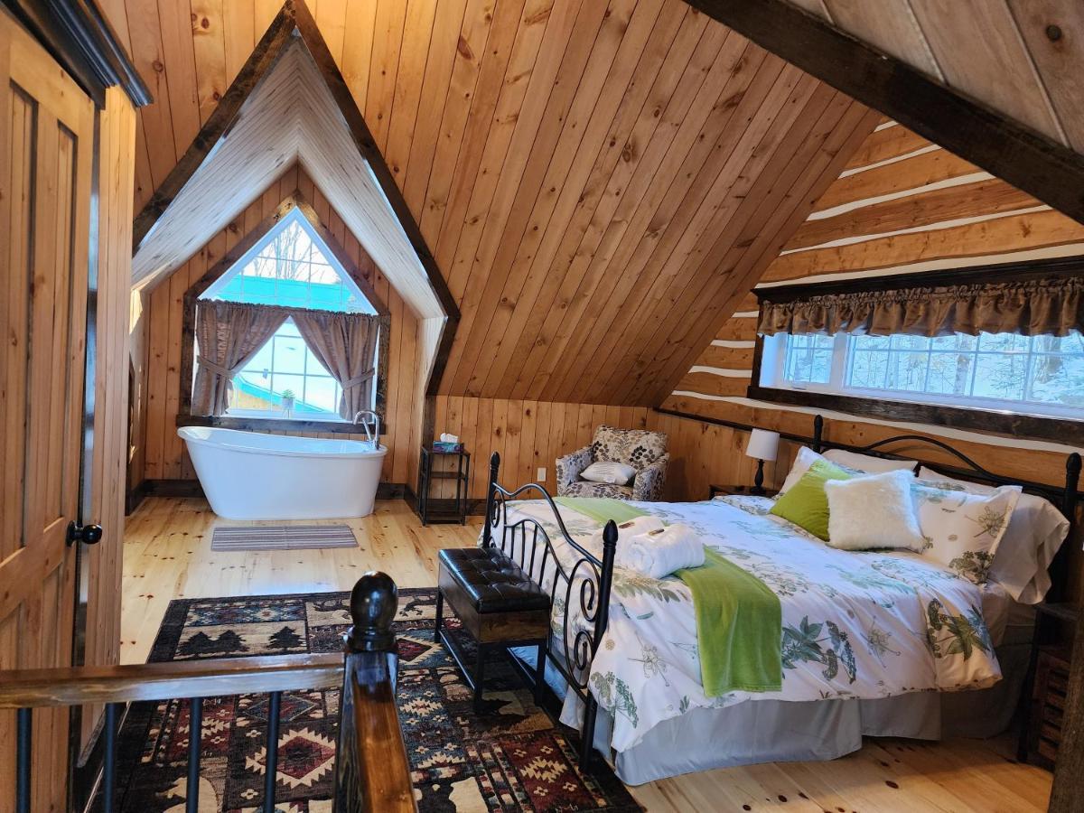 Domaine Riviere Sacacomie Hotel เซนต์ อเล็กซิส เด มองส์ ภายนอก รูปภาพ